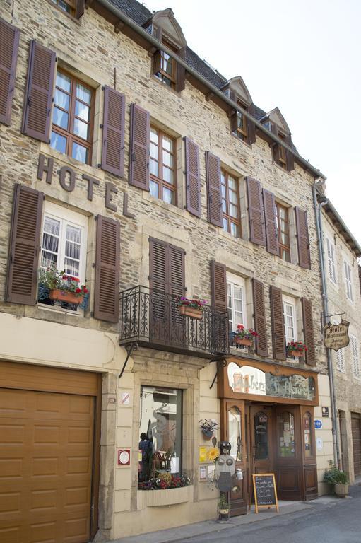 Auberge Saint Fleuret Hotel Estaing  Exterior photo